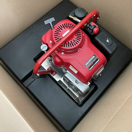 Máy bơm thả nổi Canada 13hp